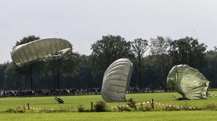 Luchtlanding Vlagheide - B&B In de wei