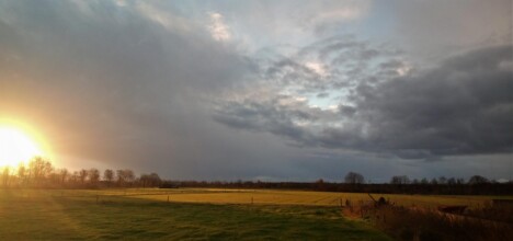 Mooie luchten B&B in de wei